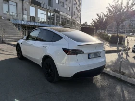����� �� �������� �� Tesla Model Y LR Berlin