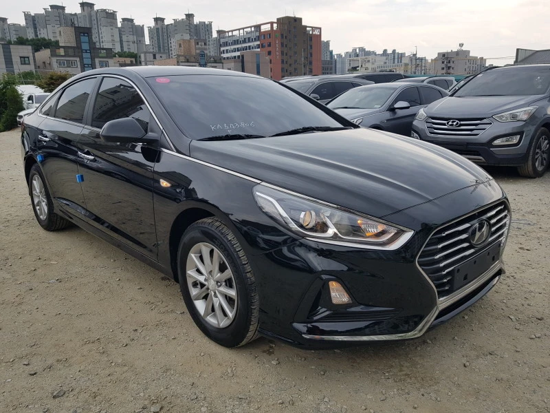 Hyundai Sonata Реални км Собствен лизинг и сервиз гаранция 6м., снимка 1 - Автомобили и джипове - 41244977