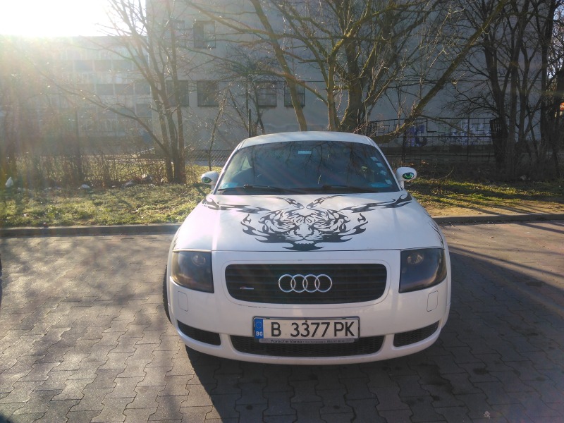 Audi Tt, снимка 1 - Автомобили и джипове - 46329143