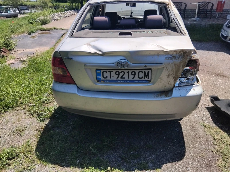 Toyota Corolla, снимка 8 - Автомобили и джипове - 45687526