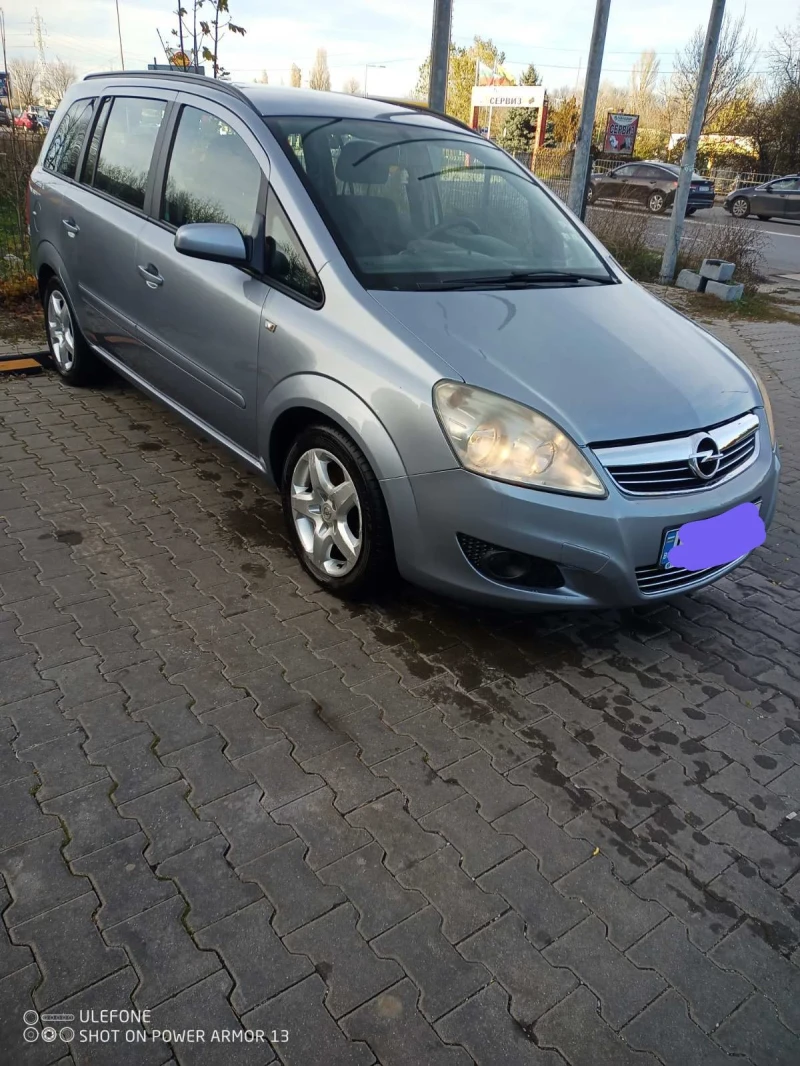 Opel Zafira B, снимка 9 - Автомобили и джипове - 48018030