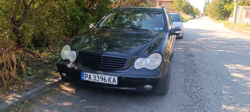 Mercedes-Benz C 180 c180 kompressor, снимка 7 - Автомобили и джипове - 47330639