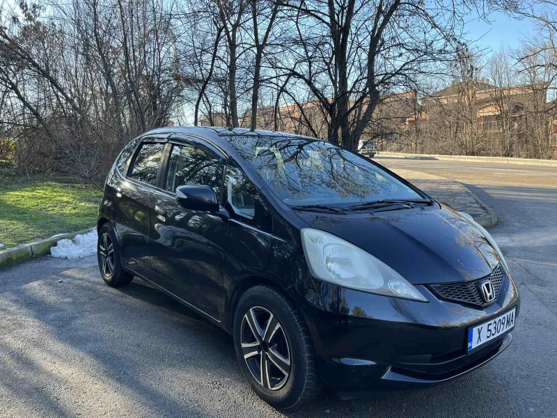 Honda Jazz, снимка 3 - Автомобили и джипове - 48177976