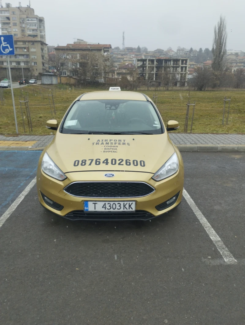 Ford Focus 1.5, снимка 1 - Автомобили и джипове - 48694773