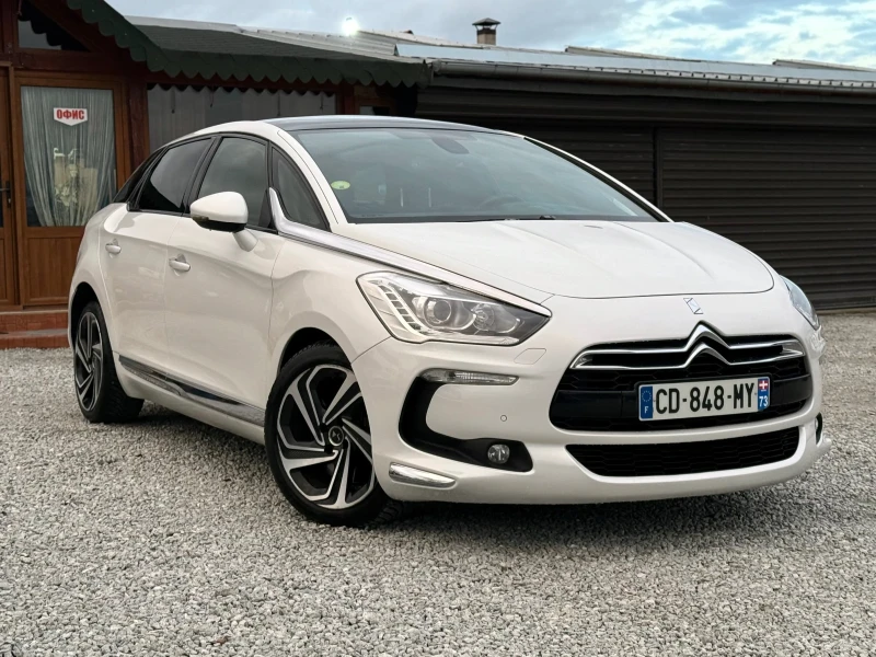 Citroen DS5 2.0HDi Алкантара Кейлесс Камера ХедЪп, снимка 4 - Автомобили и джипове - 48746716