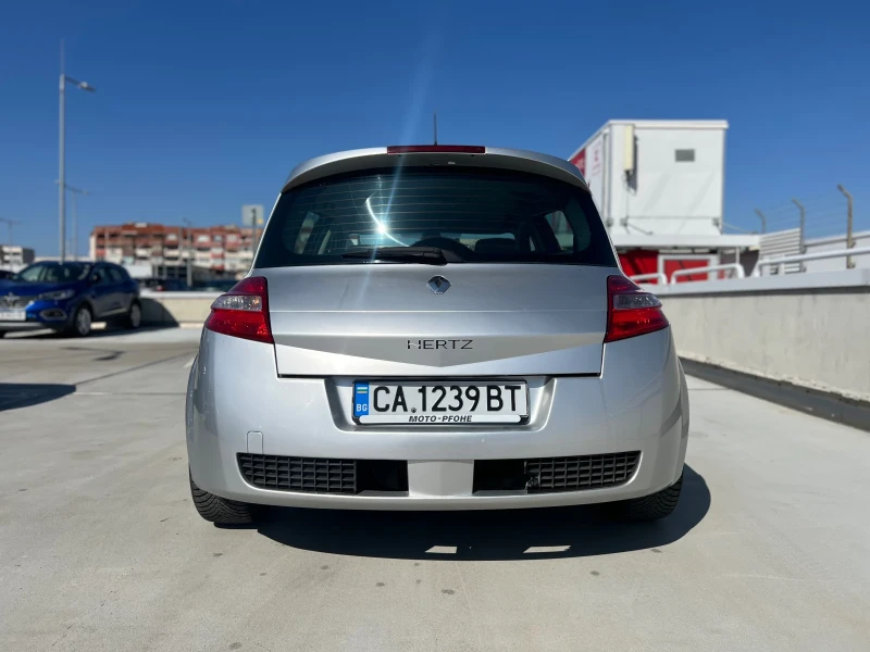 Renault Megane, снимка 4 - Автомобили и джипове - 49357415