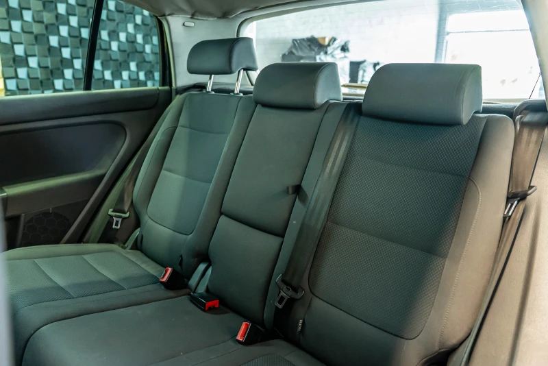 VW Golf Plus 1.9 , снимка 11 - Автомобили и джипове - 51505695