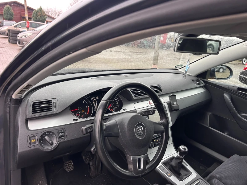 VW Passat 2.0TDI NAVI EURO 5, снимка 11 - Автомобили и джипове - 52576393
