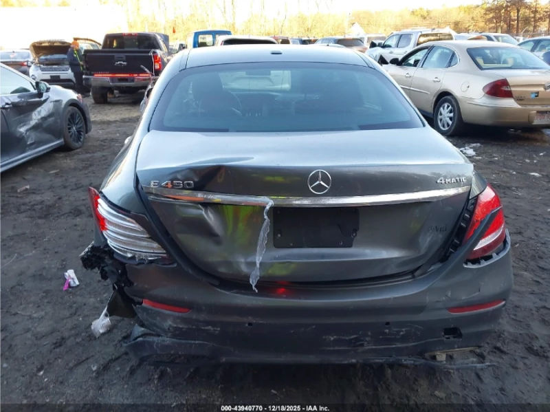 Mercedes-Benz E 450 AMG-PACK* DIGITAL* BURMESTER* ПОДГРЕВ* AMBIENT, снимка 7 - Автомобили и джипове - 53046967