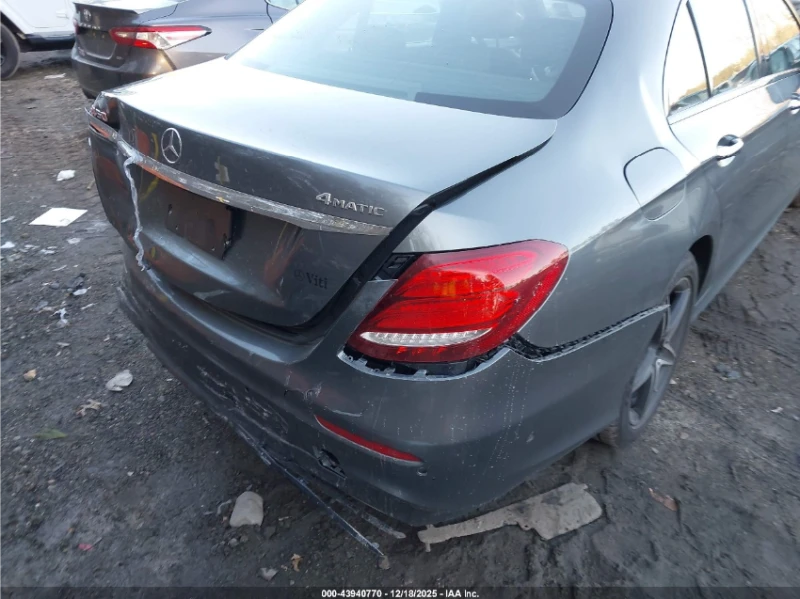 Mercedes-Benz E 450 AMG-PACK* DIGITAL* BURMESTER* ПОДГРЕВ* AMBIENT, снимка 8 - Автомобили и джипове - 53046967