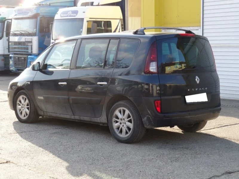 Renault Espace 2.0 dCi, регистриран, снимка 2 - Автомобили и джипове - 53135769