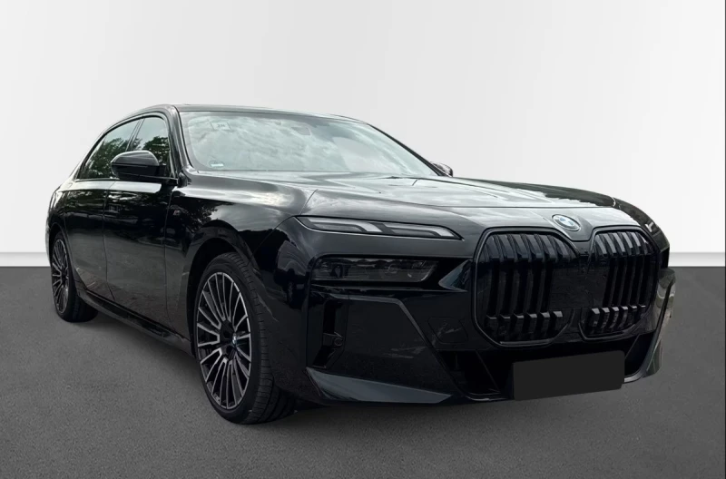 BMW 740 d* xDrive* ExcutiveLounge* SkyLounge* MSportPro