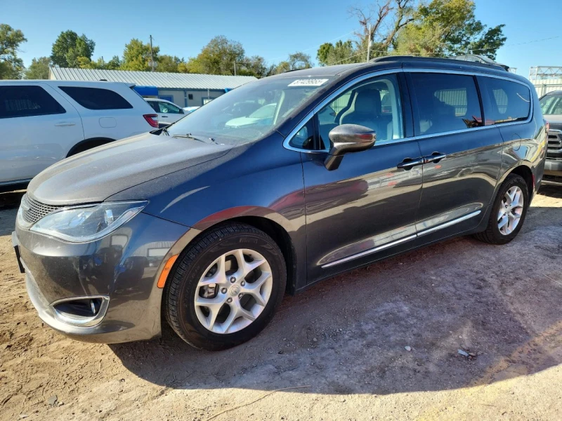 Chrysler Pacifica TOURING L
