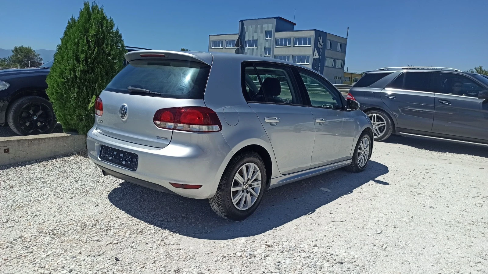 VW Golf 1, 6  TDI ПЕРФЕКТЕН - изображение 6