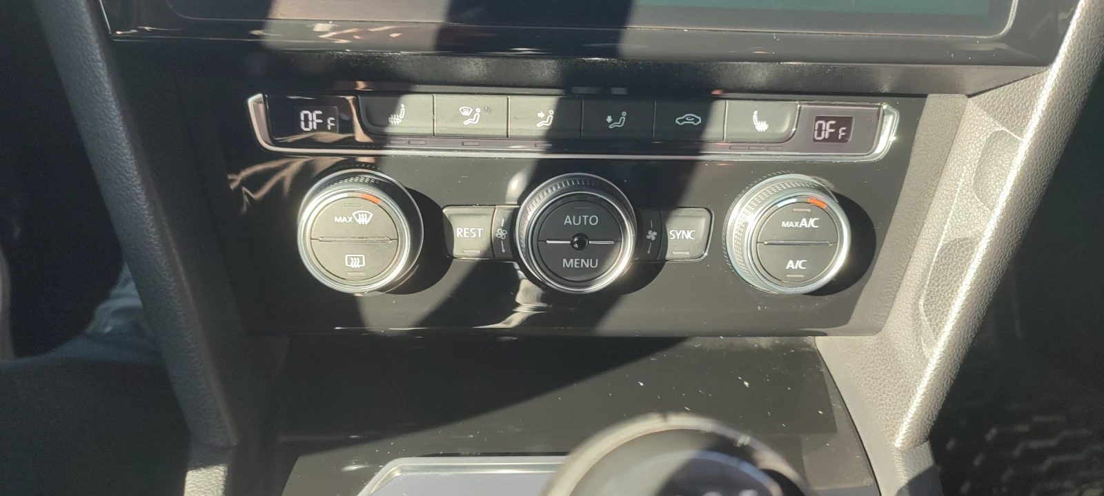 VW Passat Highline 2.0TDi 150кс.Ръчна - изображение 7