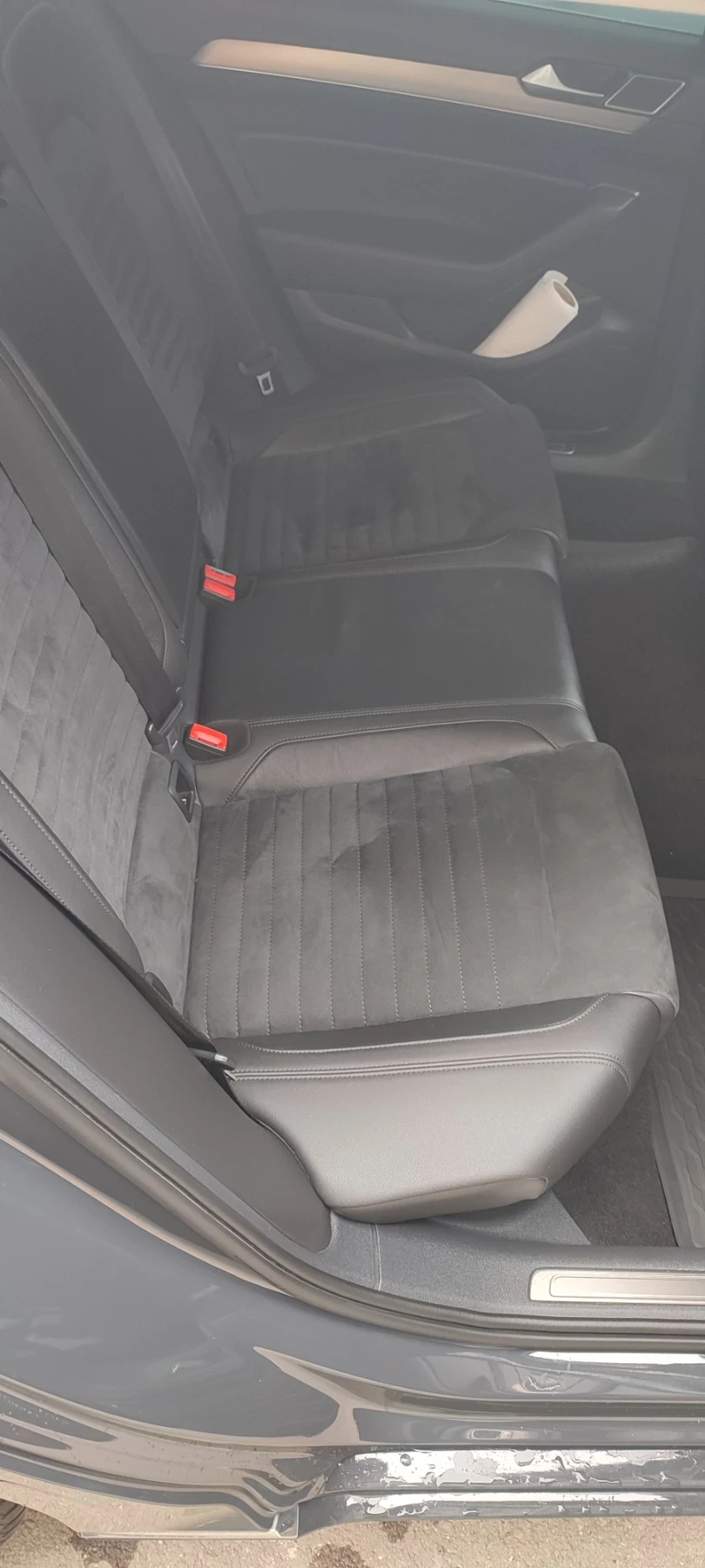 VW Passat Highline 2.0TDi 150кс.Ръчна - изображение 10