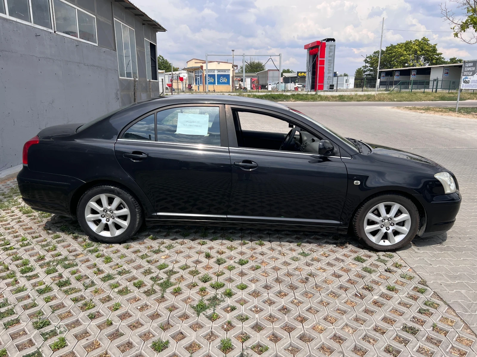Toyota Avensis  - изображение 2