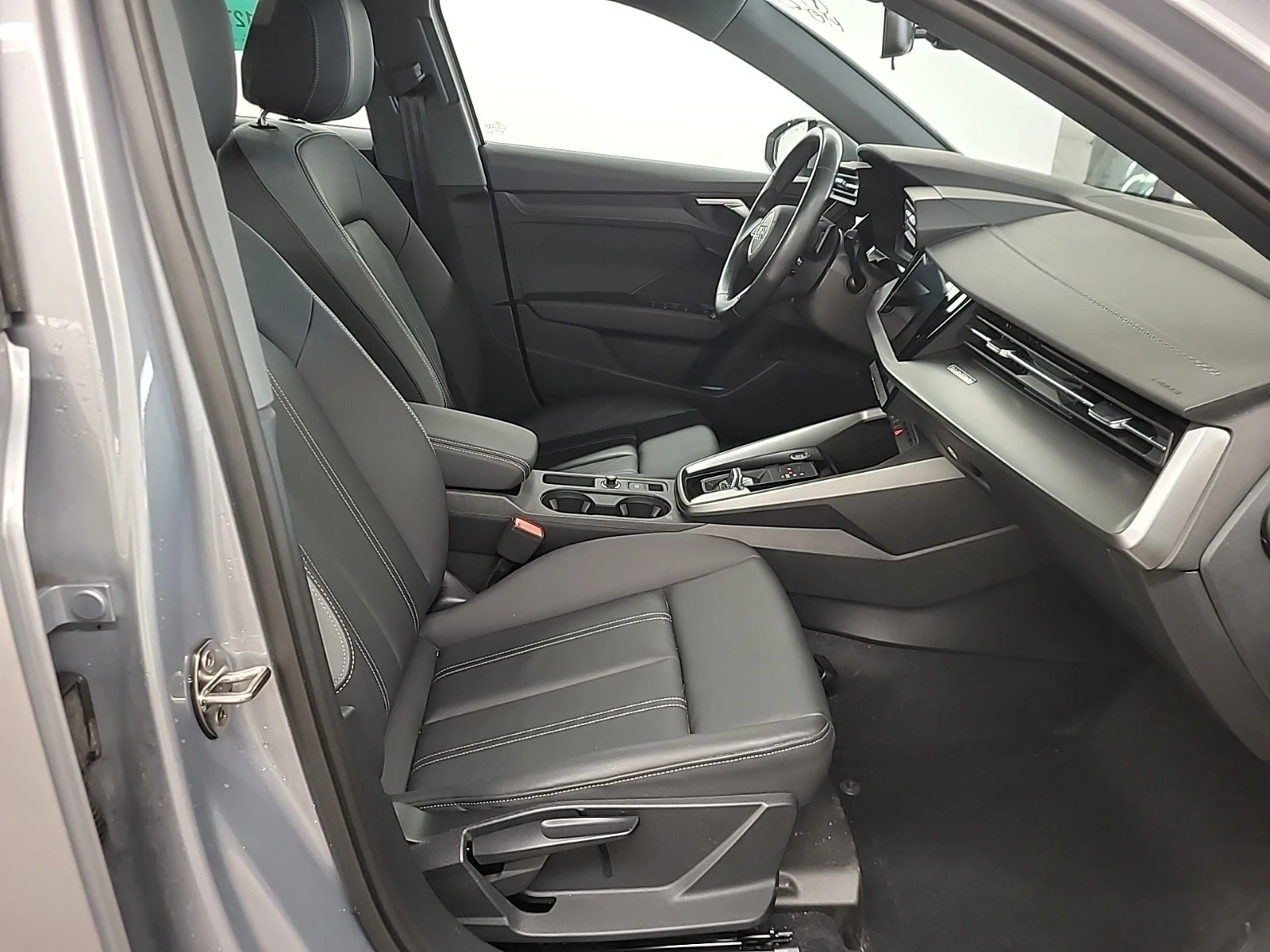 Audi A3 PREMIUM * * CARFAX * *   * *  | Mobile.bg   14