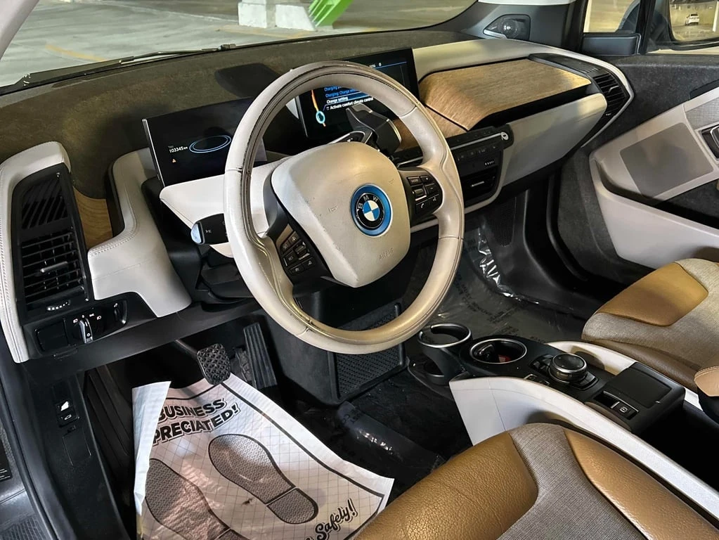 BMW i3 * 4dr HB * CARFAX *    | Mobile.bg   5