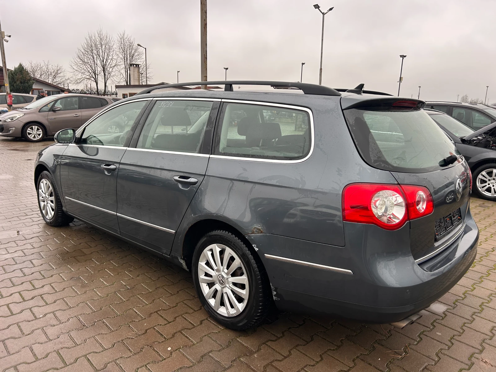 VW Passat 2.0TDI NAVI EURO 5 - изображение 8