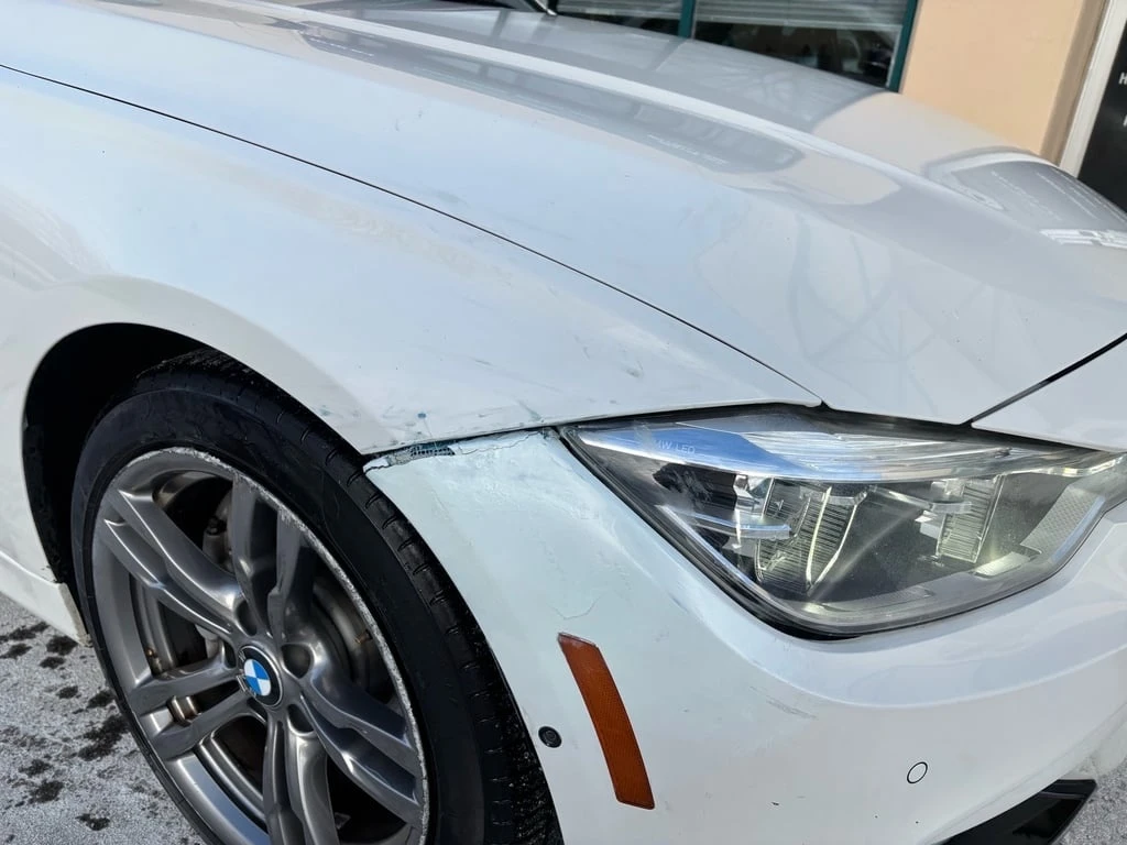 BMW 330 * 330i xDrive Sedan * CARFAX * ���� �� �� | Mobile.bg � ����������� 7