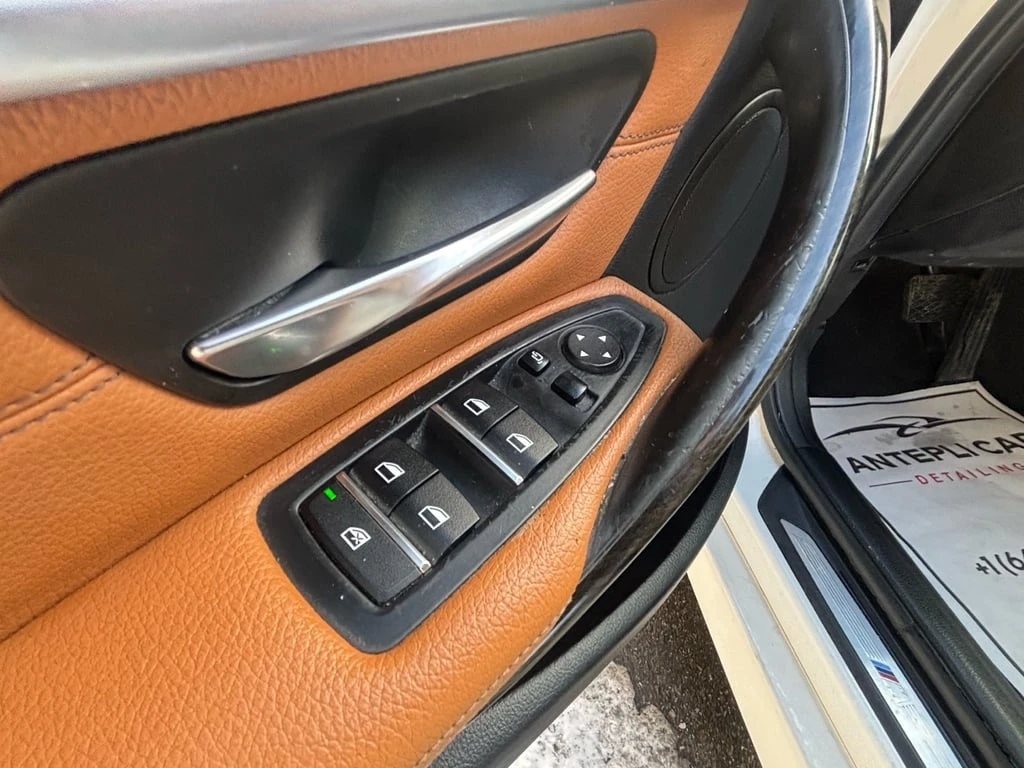 BMW 330 * 330i xDrive Sedan * CARFAX * ���� �� �� | Mobile.bg � ����������� 14