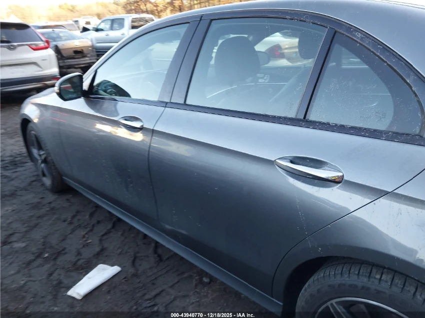 Mercedes-Benz E 450 AMG-PACK* DIGITAL* BURMESTER* �������* AMBIENT | Mobile.bg � ����������� 4