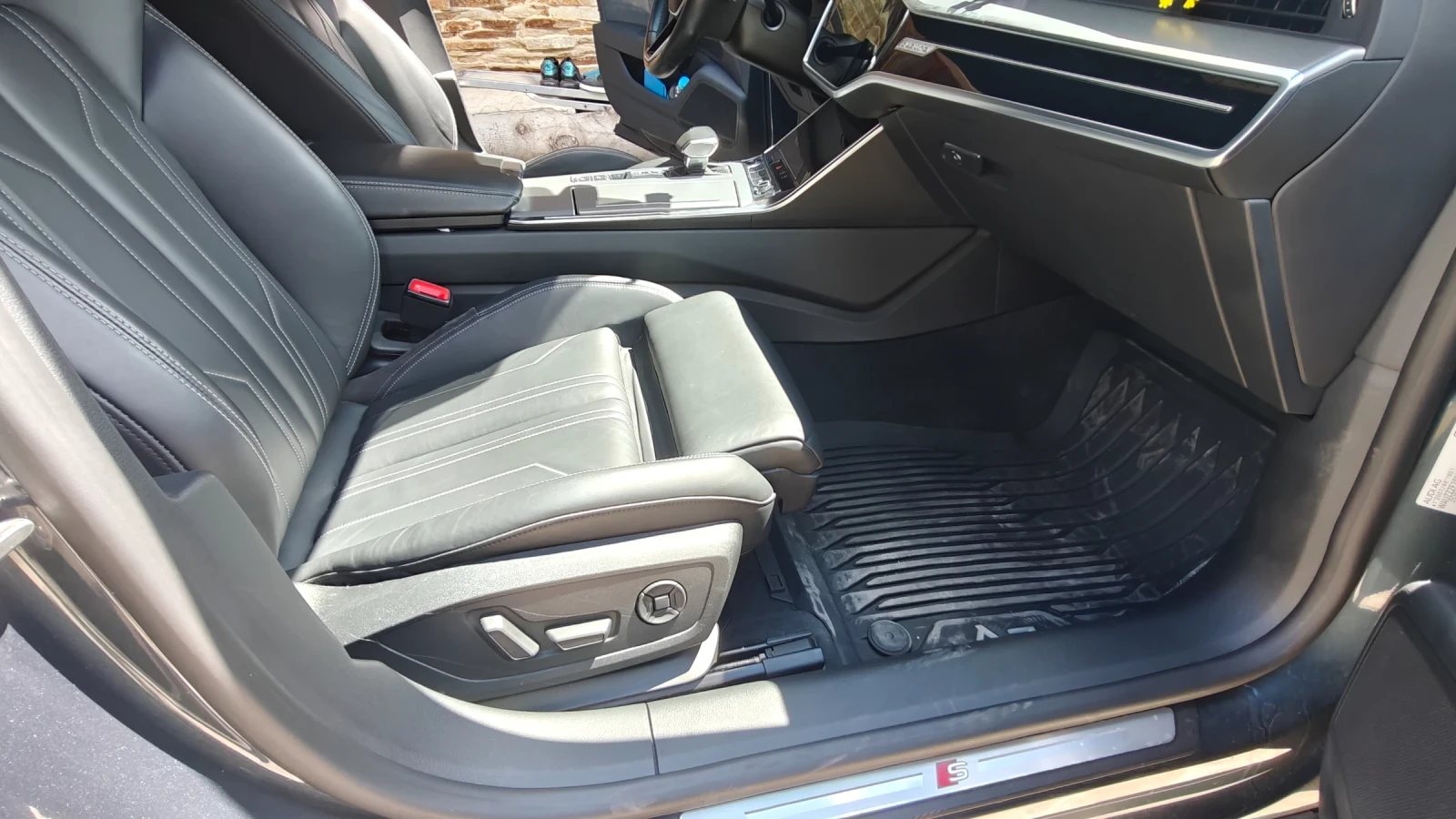 Audi A7 3.0 TDI 286к.с S line Matrix фарове, Панорама , снимка 6 - Автомобили и джипове - 54914087