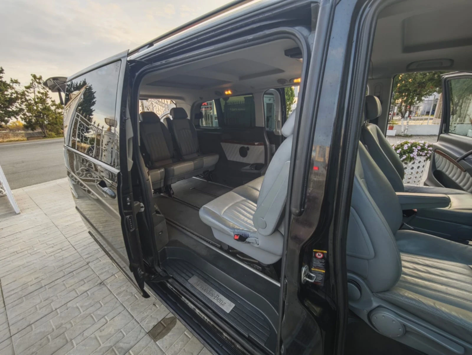 Mercedes-Benz Viano, снимка 6 - Автомобили и джипове - 53611110
