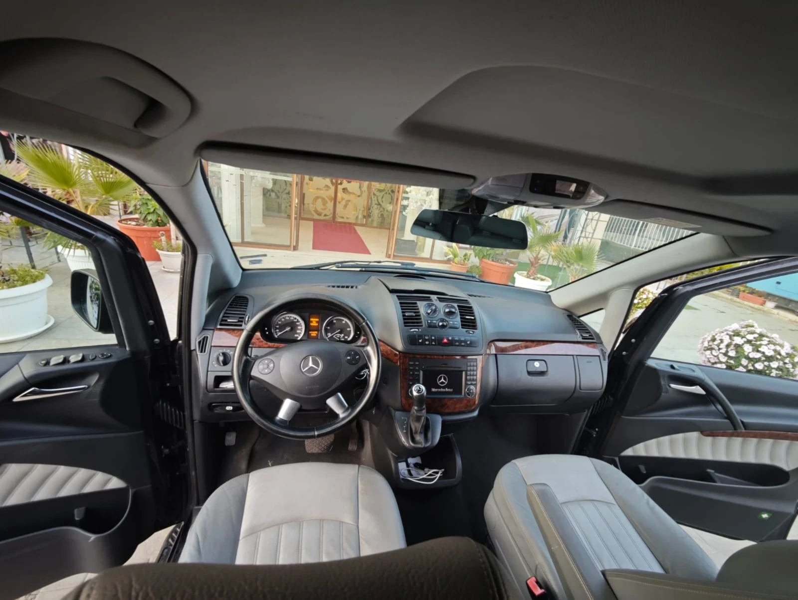 Mercedes-Benz Viano, снимка 7 - Автомобили и джипове - 53611110