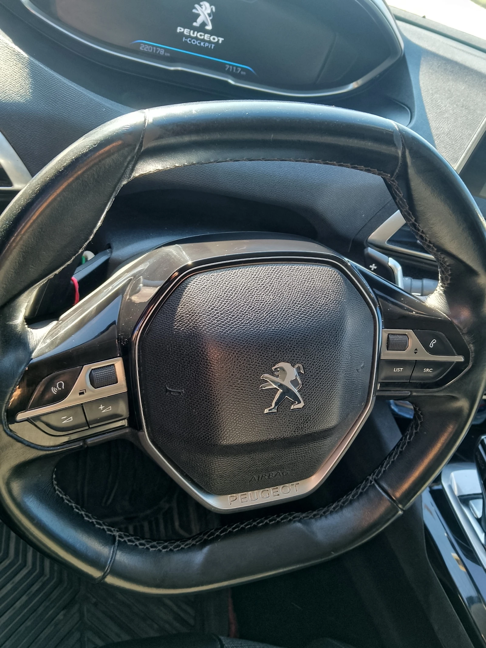 Peugeot 3008, снимка 8 - Автомобили и джипове - 53705071