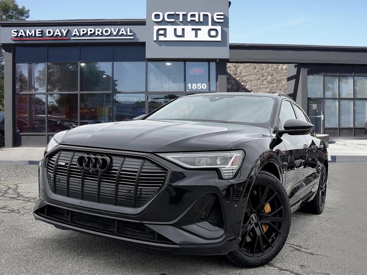 Audi E-Tron Technik * Pano * В ГАРАНЦИЯ* AвтоКредит * ЦЕНА ДО 