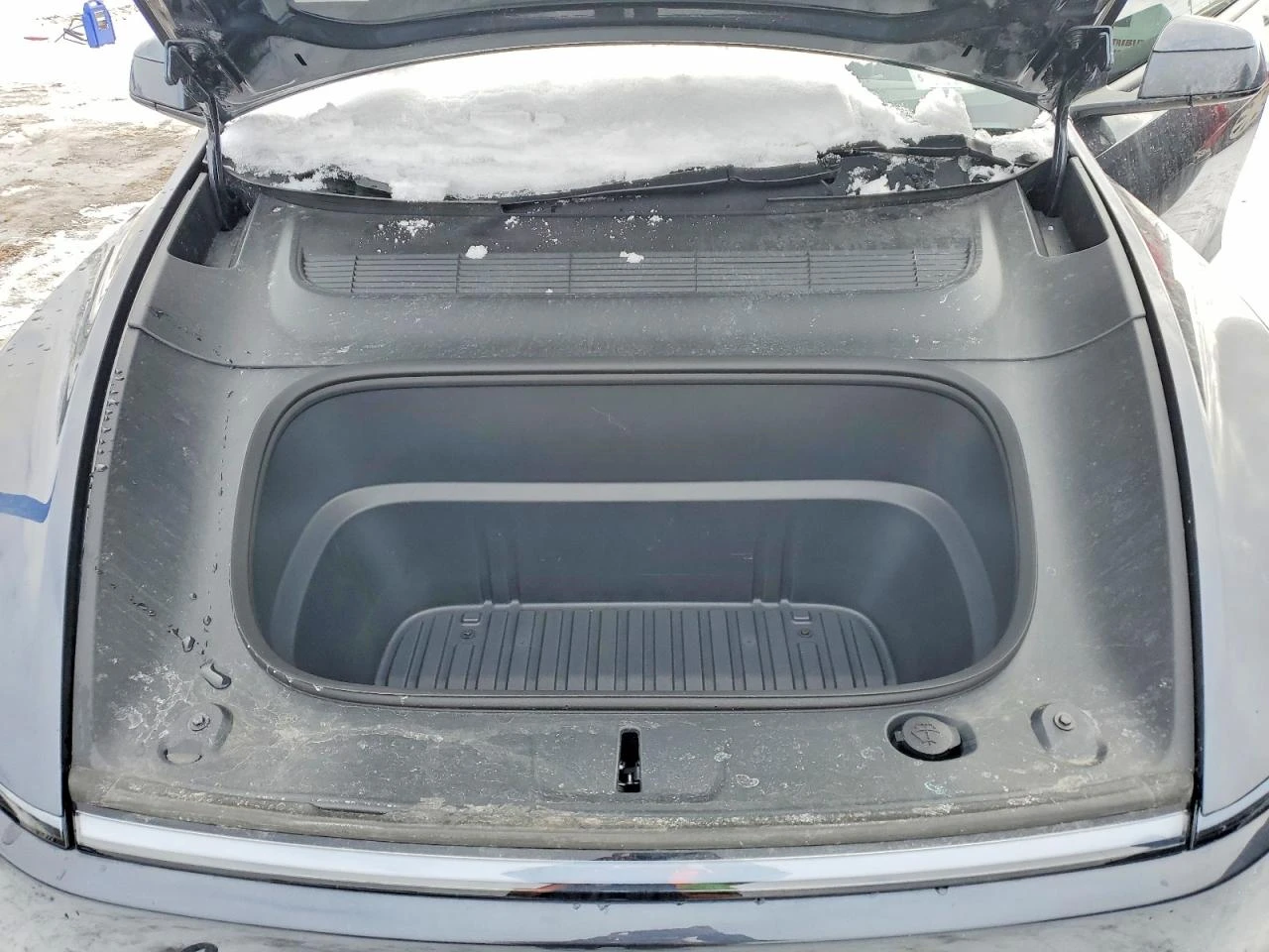 Tesla Model Y, снимка 11 - Автомобили и джипове - 53916900