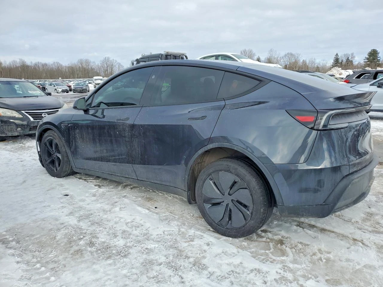 Tesla Model Y, снимка 2 - Автомобили и джипове - 53916900