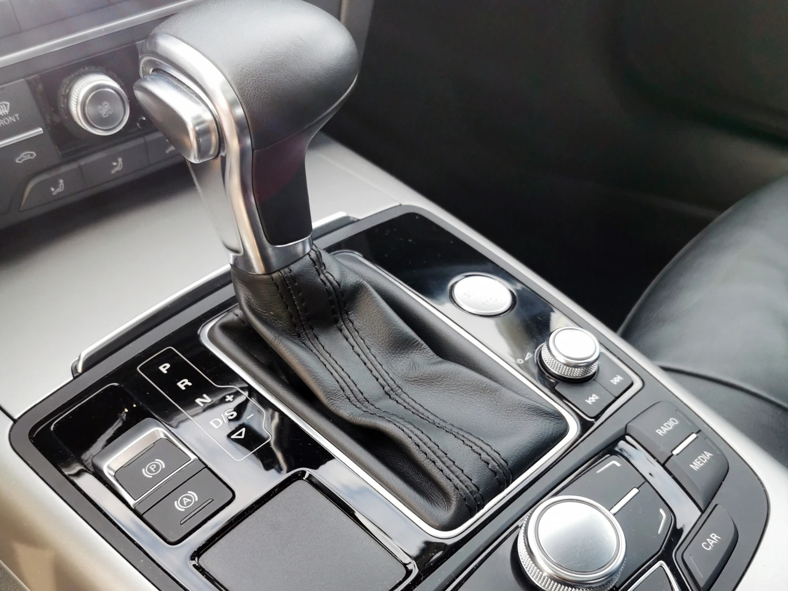 Audi A6 3.0 TDI QUATTRO, снимка 15 - Автомобили и джипове - 54254605