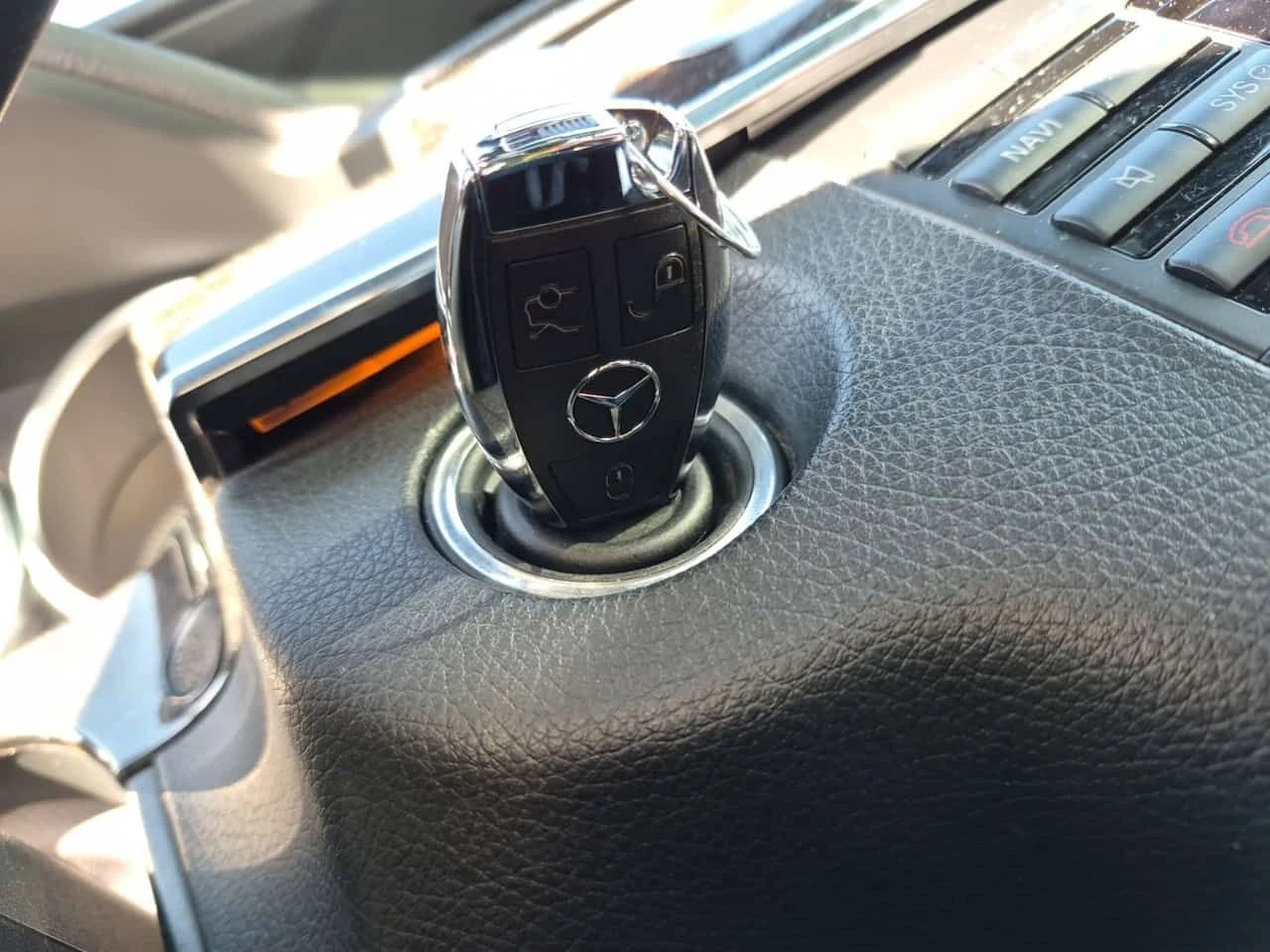 Mercedes-Benz E 250 ��� �����/BlueTEC/CARFAX/�������/�����/�����/360 � | Mobile.bg � ����������� 7