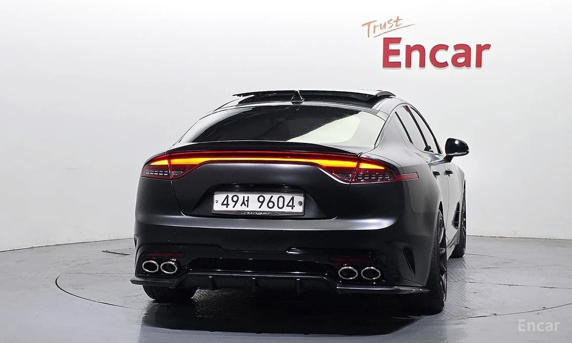 Kia Stinger, снимка 4 - Автомобили и джипове - 54573750