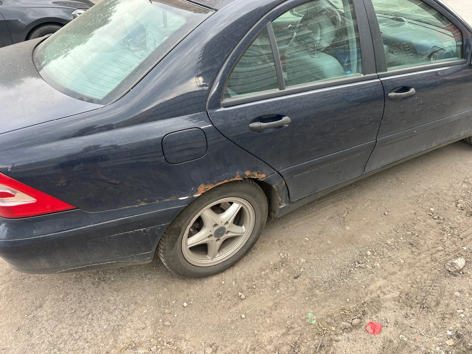 Mercedes-Benz C 240, снимка 4 - Автомобили и джипове - 54899280