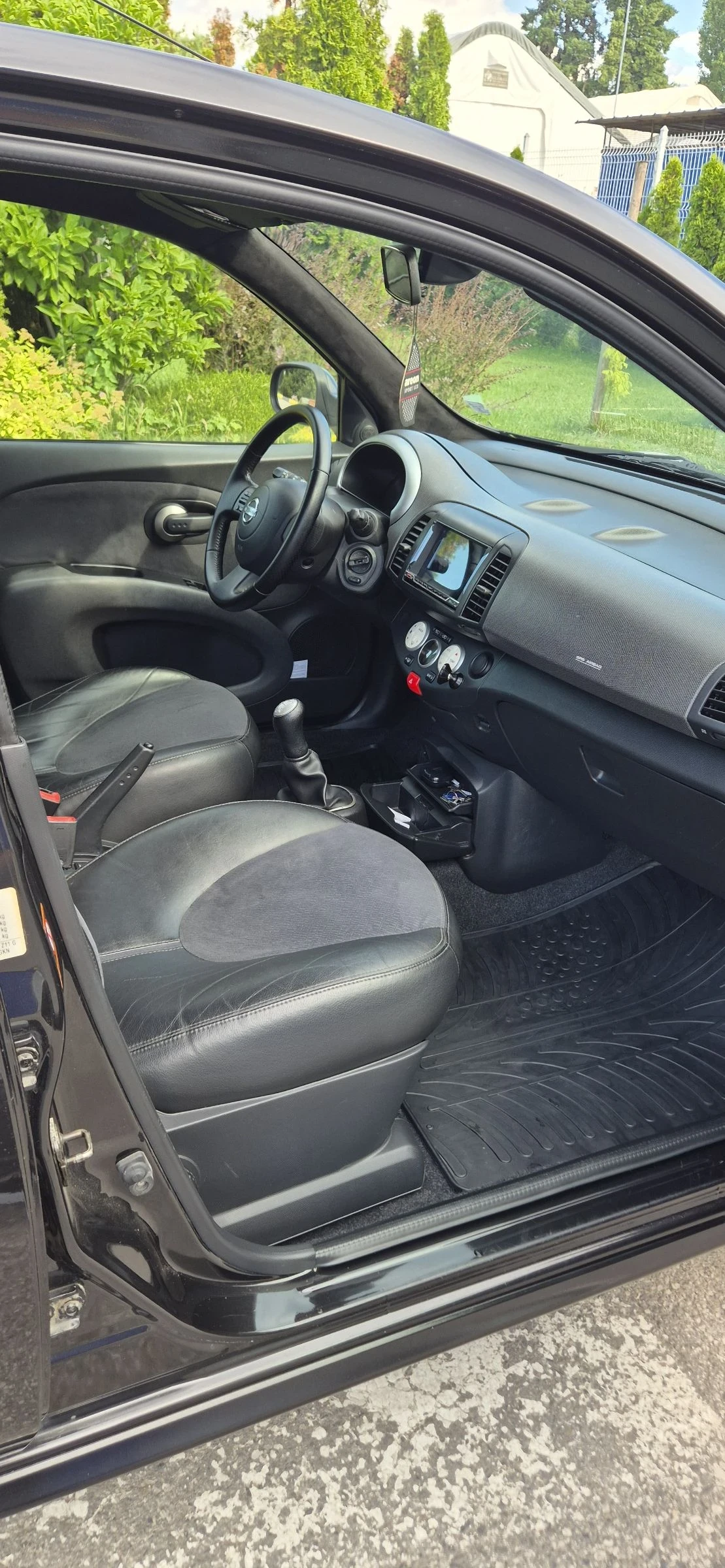 Nissan Micra 1.6 SR 110кс/keylees/Подгрев/Кожа, снимка 9 - Автомобили и джипове - 55042858