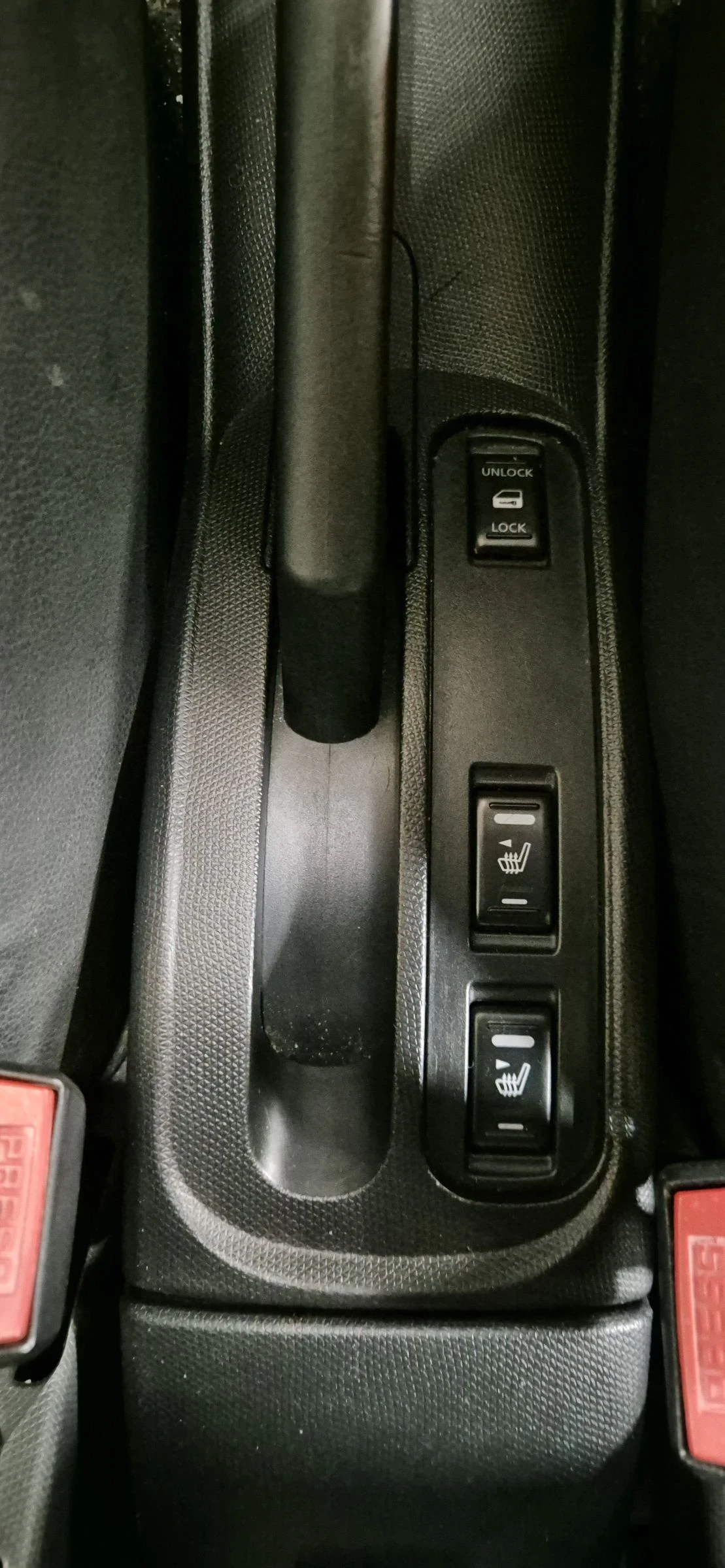 Nissan Micra 1.6 SR 110кс/keylees/Подгрев/Кожа, снимка 15 - Автомобили и джипове - 55042858