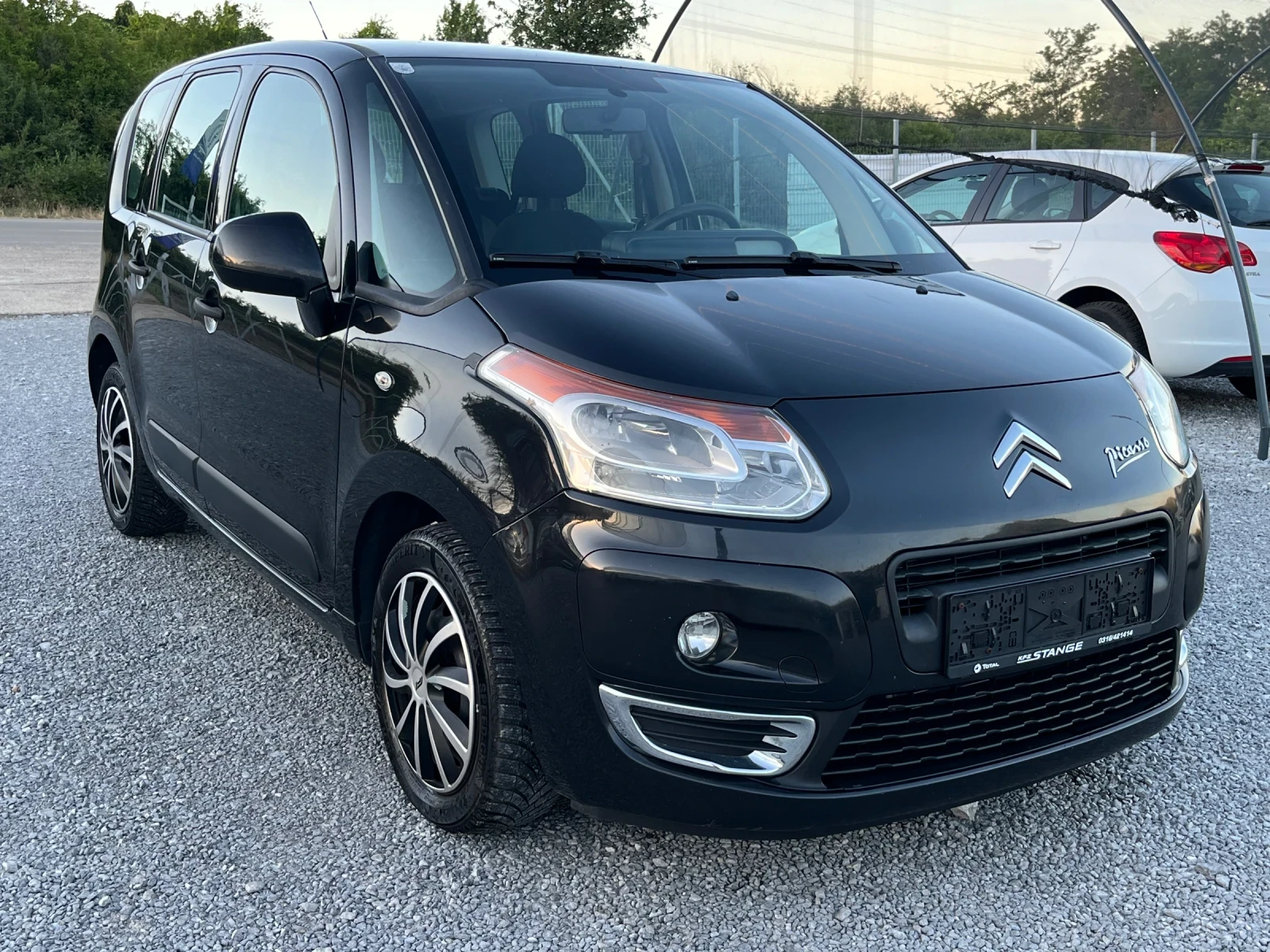 Citroen C3 Picasso 1.6 HDI, снимка 8 - Автомобили и джипове - 55162883