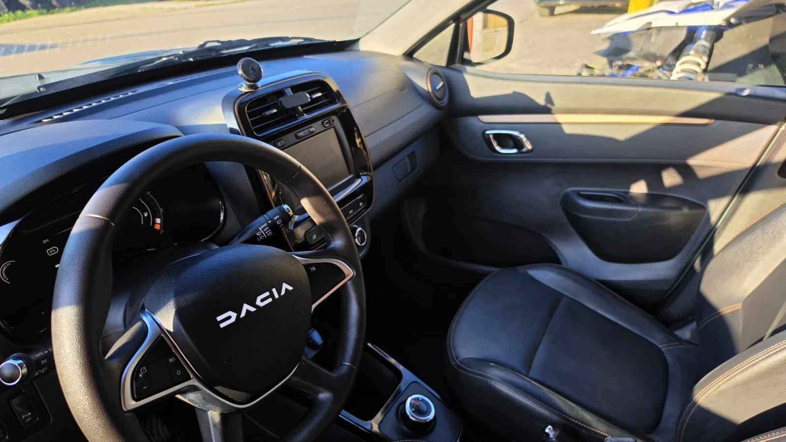 Dacia Spring | Mobile.bg � ����������� 11