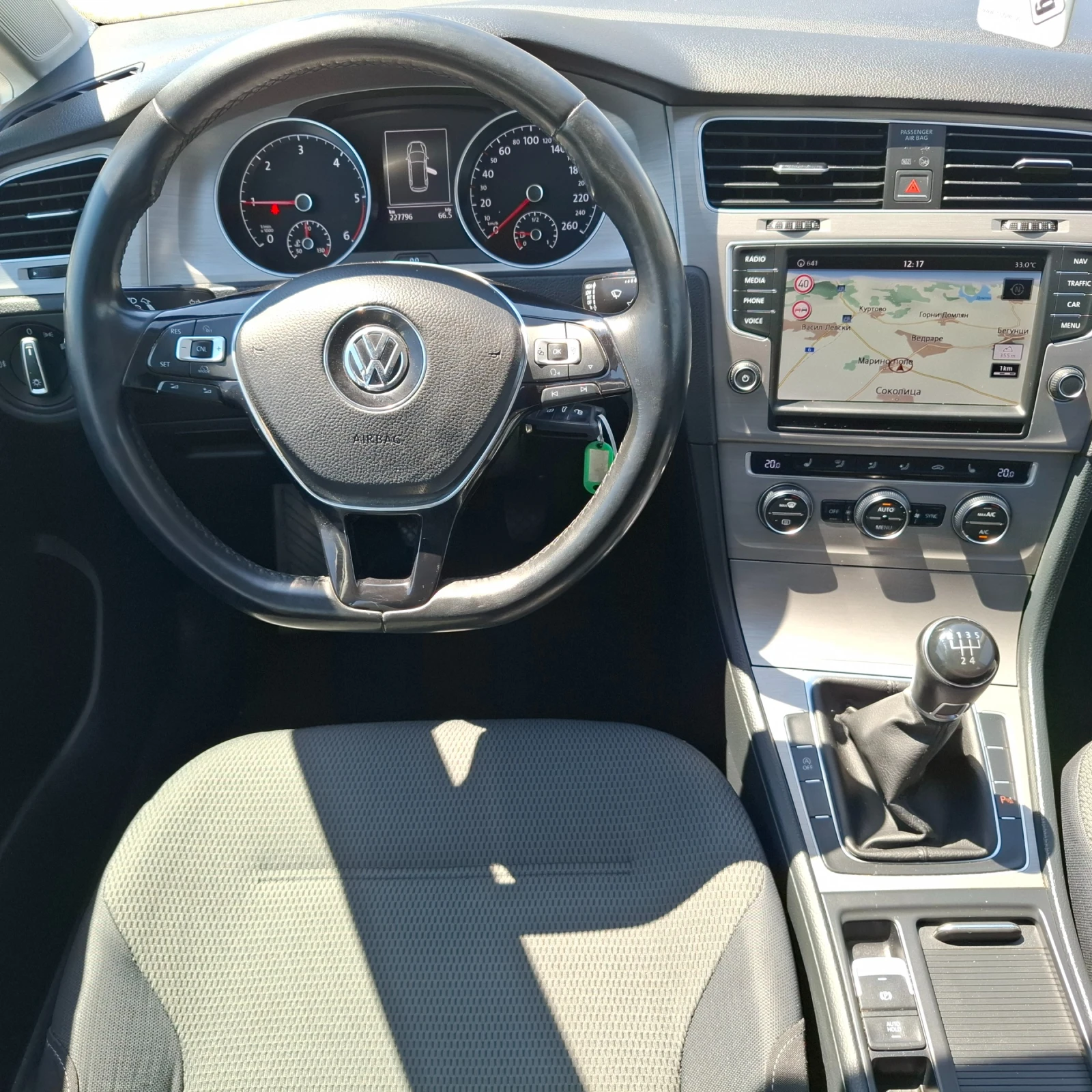 VW Golf Германия EURO6 КЛИМАТРОНИК  , снимка 12 - Автомобили и джипове - 55491775