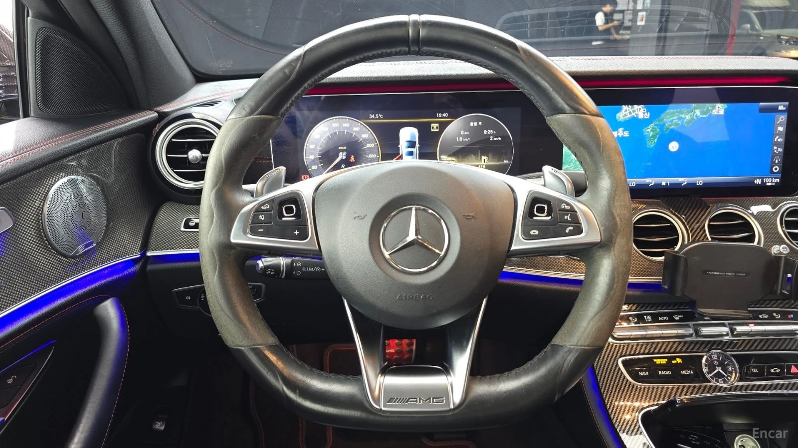 Mercedes-Benz E 43 AMG 4MATIC* ДИСТРОНИК* ПОДГРЕВ* ОБДУХВАНЕ* 360* HUD* , снимка 6 - Автомобили и джипове - 55528464