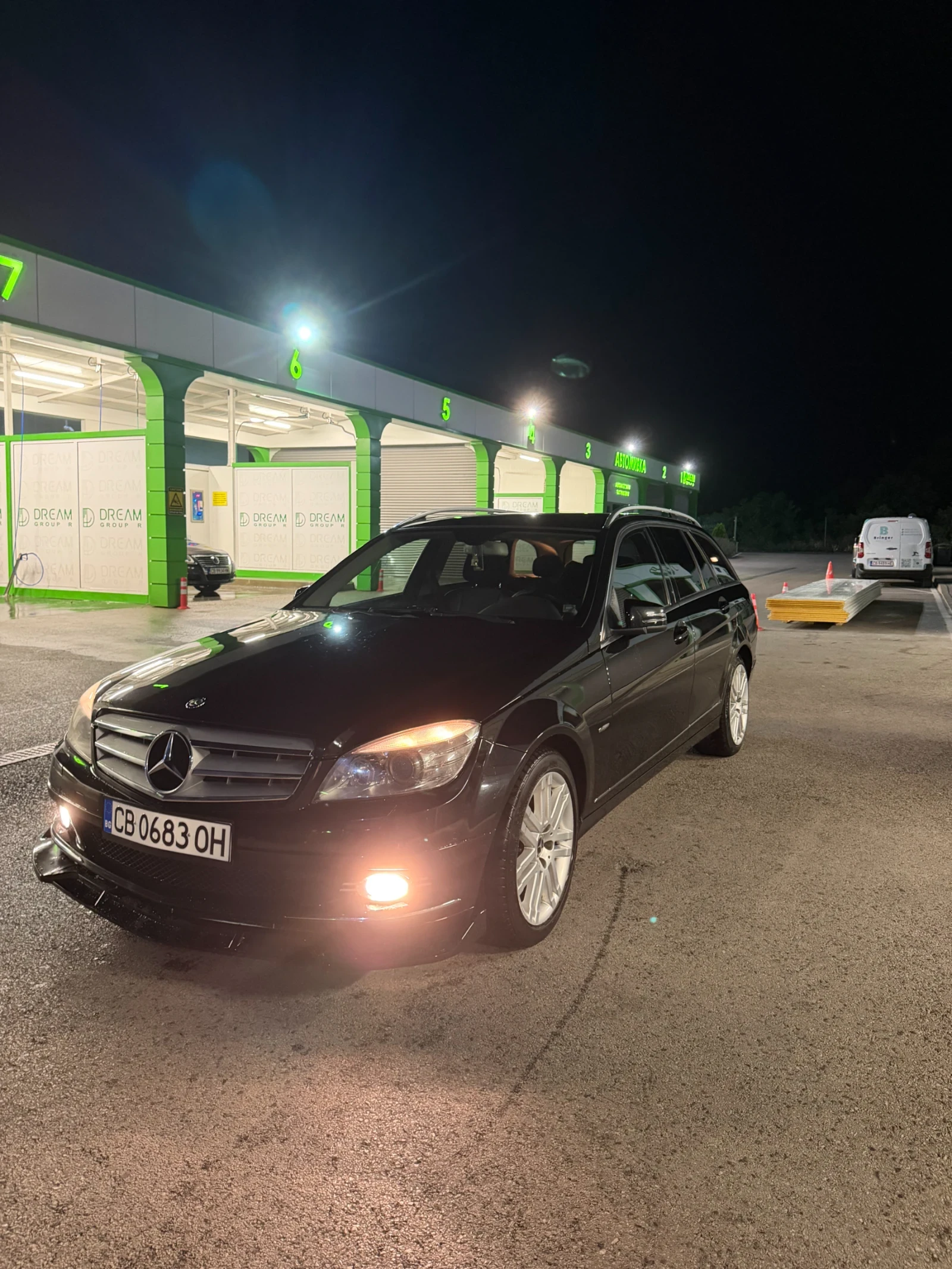 Mercedes-Benz C 220