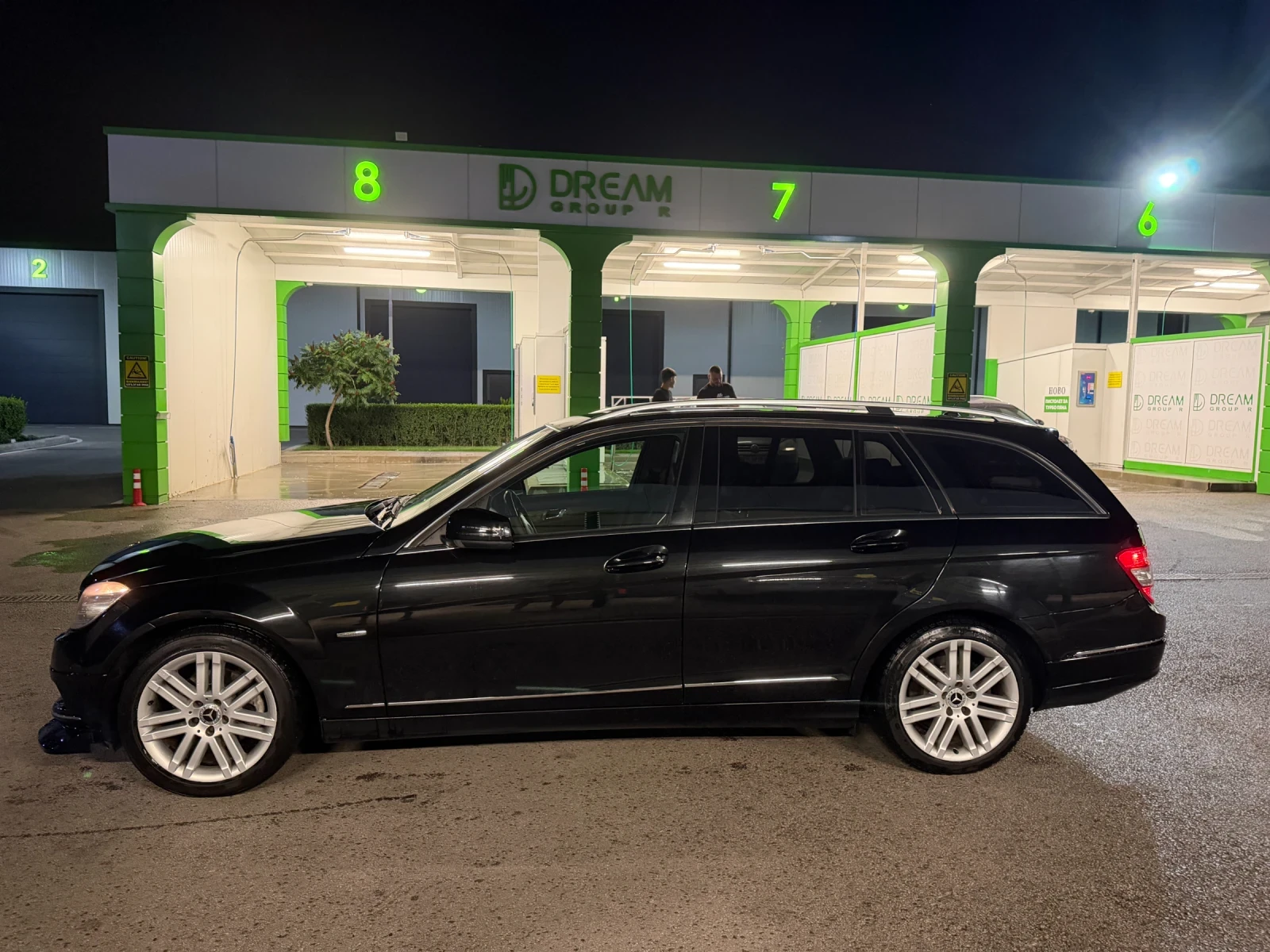 Mercedes-Benz C 220, снимка 2 - Автомобили и джипове - 55594491