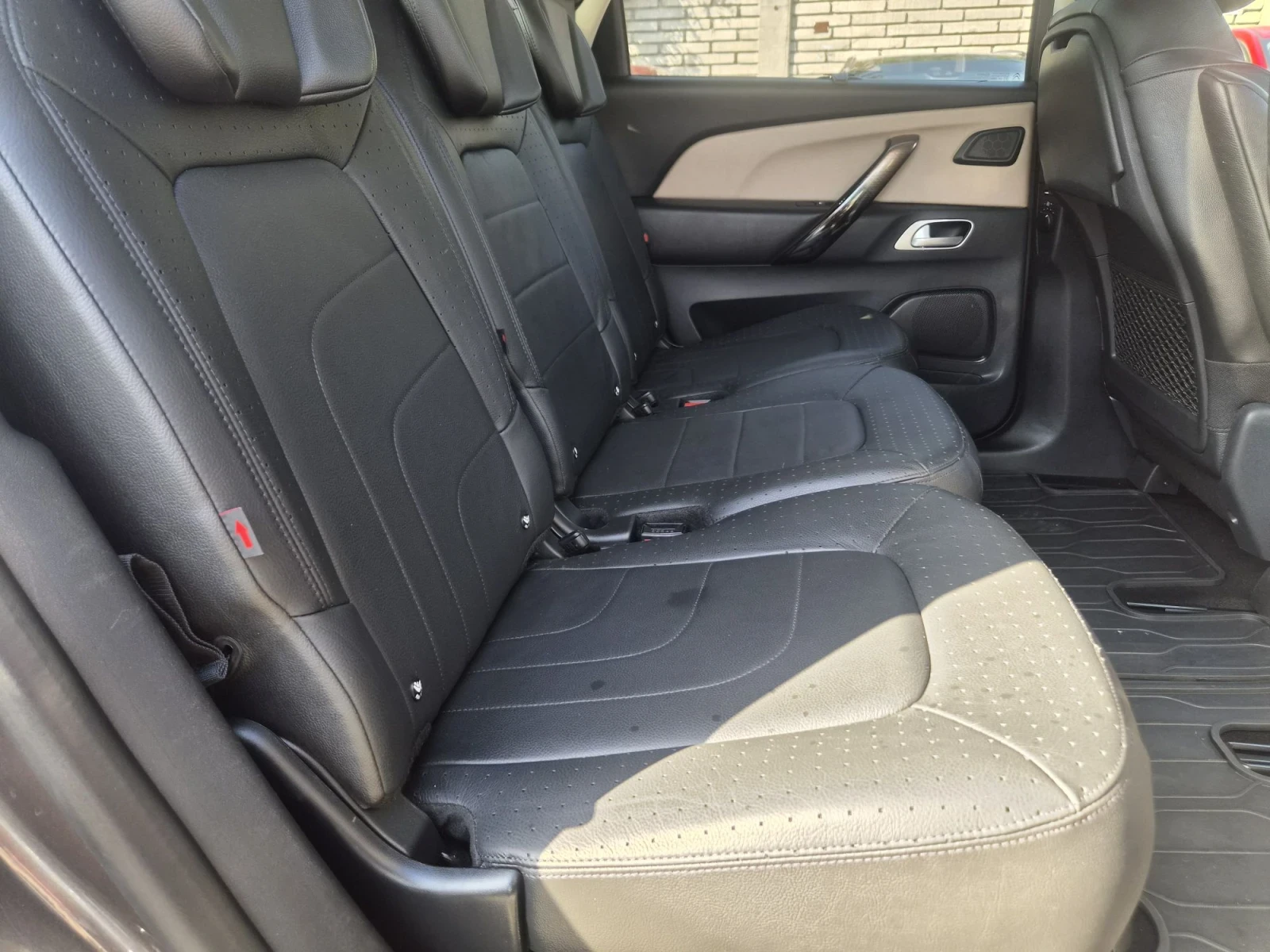 Citroen C4 Picasso 2.0HDI 150k.s.AUT, NAVI, KAMERA, снимка 17 - Автомобили и джипове - 55883562