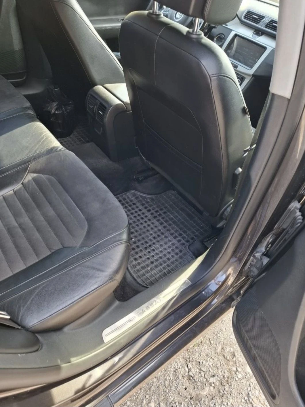 VW Passat, снимка 10 - Автомобили и джипове - 56510140