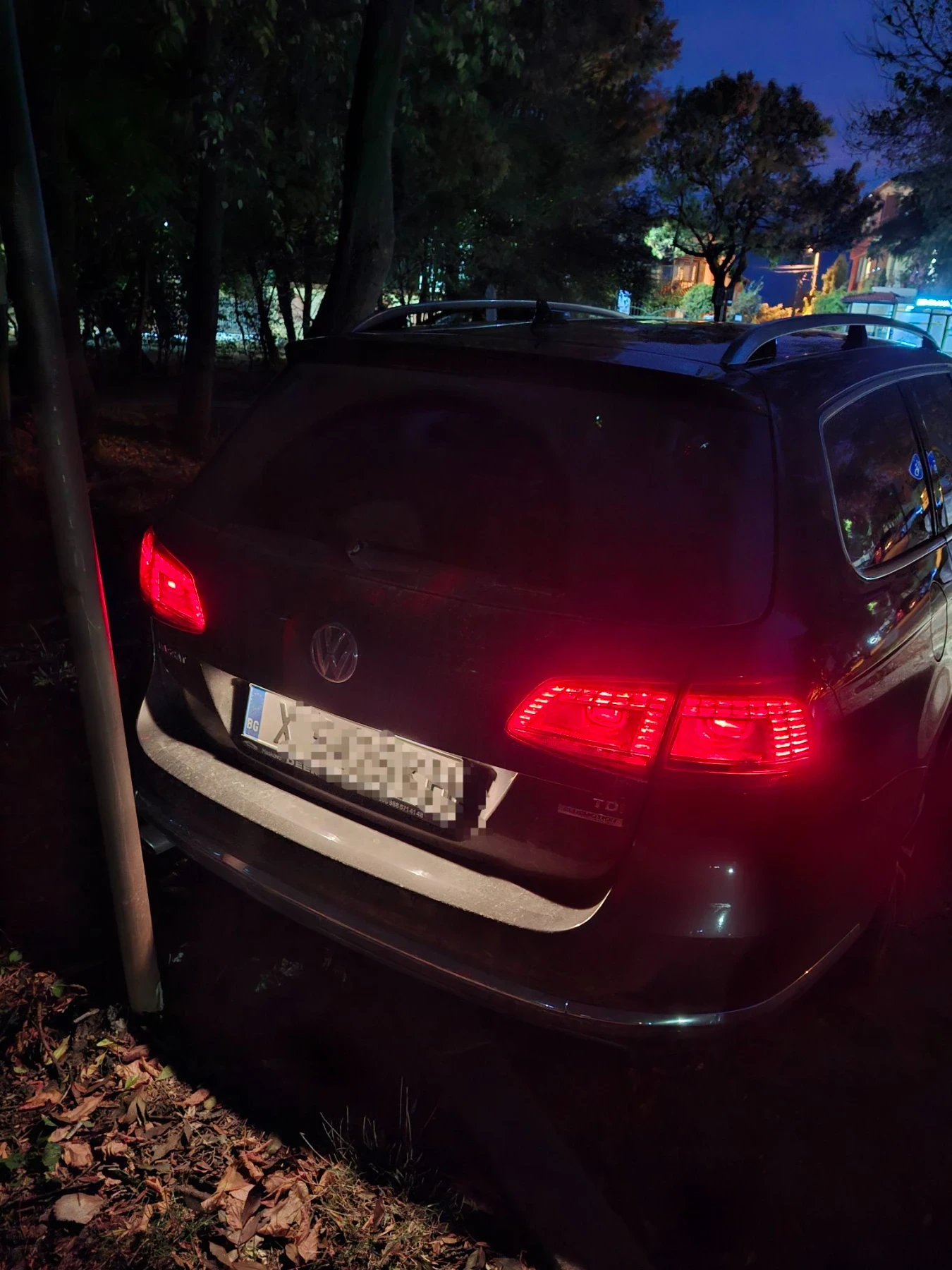 VW Passat, снимка 13 - Автомобили и джипове - 56510140