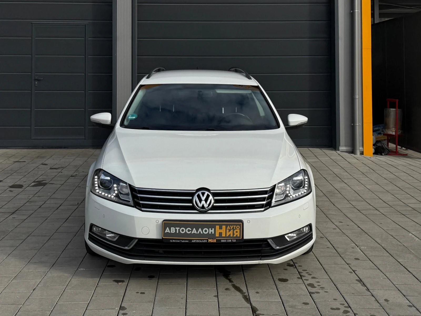 VW Passat 2.0TDI * LED* NAVI* , снимка 2 - Автомобили и джипове - 56567416